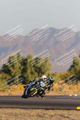 media/Nov-19-2023-CVMA (Sun) [[1f3d1b7ccb]]/Race 18 Supersport Middleweight/